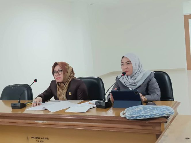 
					DPRD Sulbar Gelar Rapat Gabungan Komisi, Bahas LKPJ Tahun Anggaran 2024