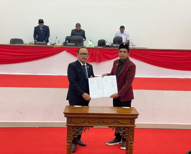 
					DPRD Sulbar Setujui RPJMD Provinsi Sulbar 2025-2029 jadi Perda