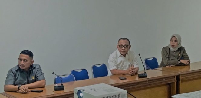 
					Bapemperda DPRD Sulbar Tindak Lanjuti Ranperda Jasa Kontruksi 