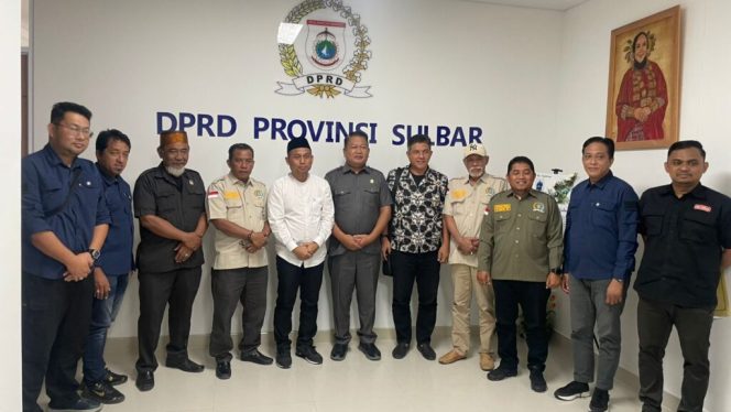 
					Komisi I DPRD Sulbar Terima Kunjungan DPRD Kota Pare-pare, Konsultasi Ranperda Pembangunan Partisipatif
