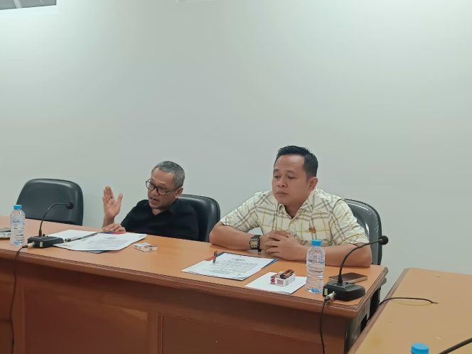 
					Tindaklanjuti Aspirasi Warga Pasangkayu, Komisi II DPRD Sulbar Rapat Bahas Penyerobotan Lahan Hingga TBS